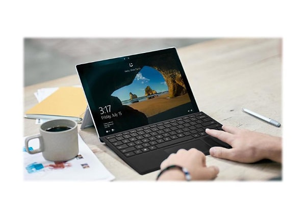 Microsoft Surface Pro Classic Type Cover with Fingerprint Reader English Commerc