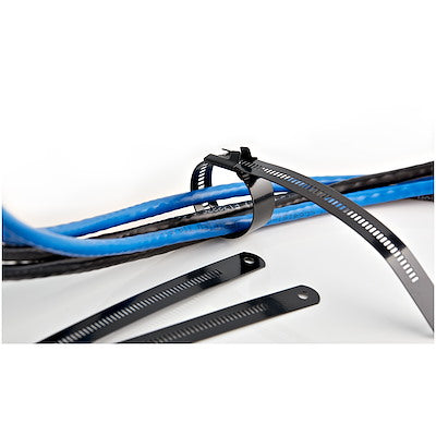 StarTech.com 9"(22cm) Metal Cable Ties, 2-1/4"(55mm) Bundle Dia. 100lb(45kg) Tensile Strength, Nylon Coated Stainless Steel Ties, 50 Pack