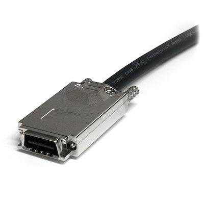 Câble SAS externe Infiniband StarTech.com de 2 m - SFF-8470 vers SFF-8470